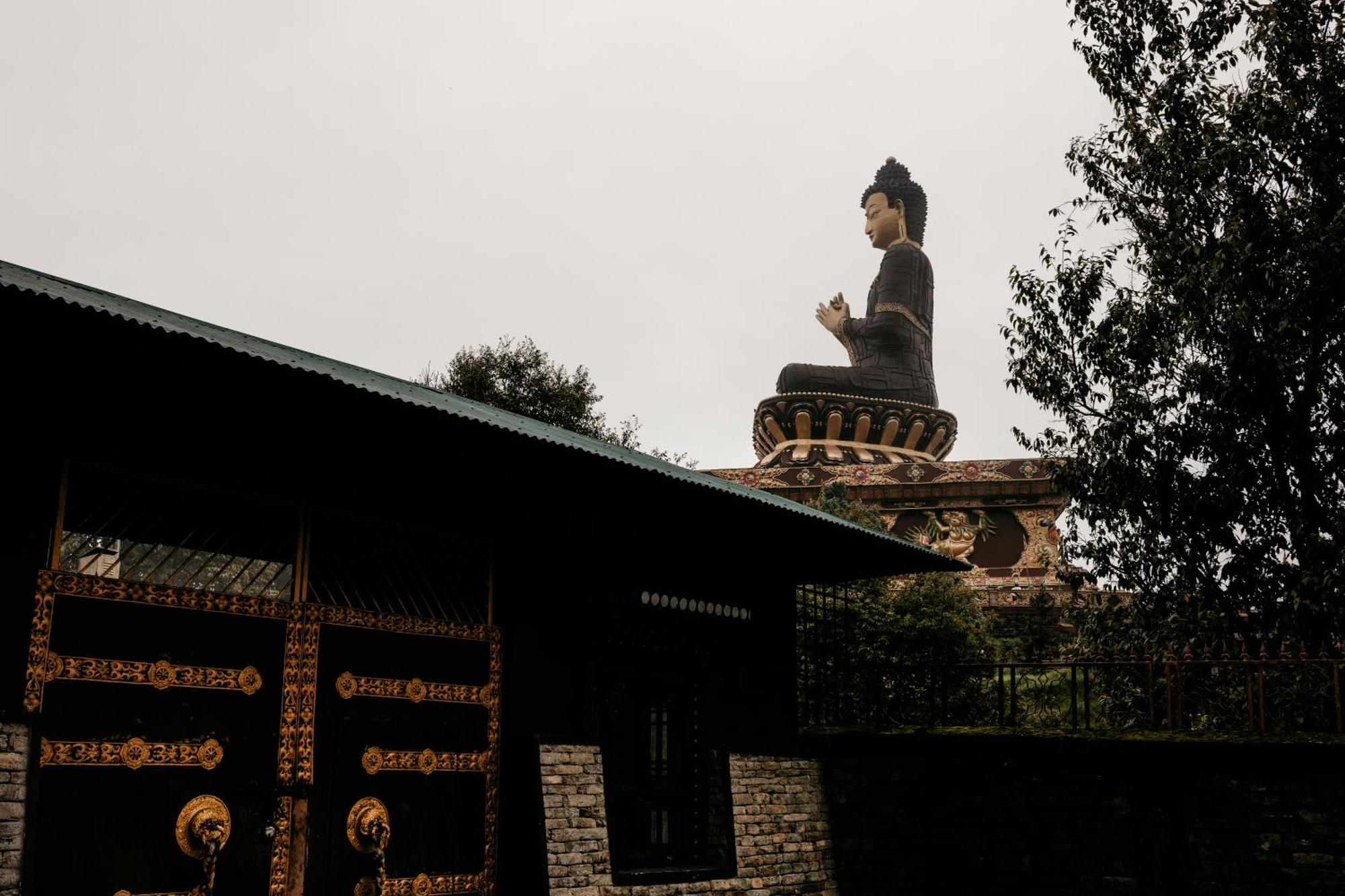 Buddha Retreat Ravangla Exteriör bild
